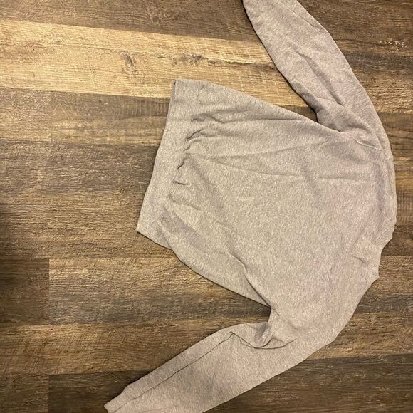 [90 Day Fiancé] BNWOT baby girl Lisa sweatshirts #2 - Picture 5 of 5